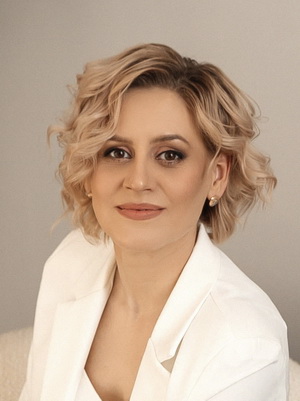 СТУДЕНКОВА Наталья Александровна300-400.jpg